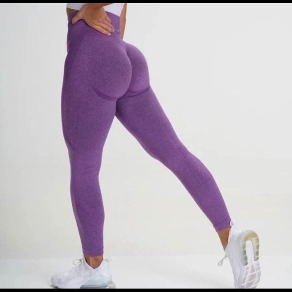 Purple seamless booty contouring leggings